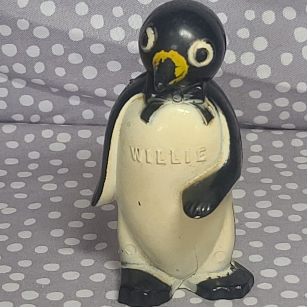 Vintage '50s Willie‎ Plastic Penguin Salt Shaker Dayton Ohio